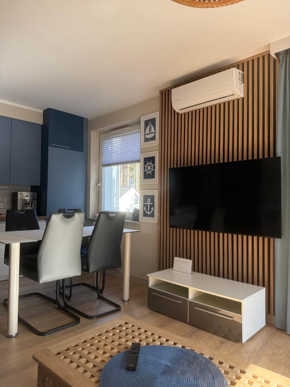TV and multimedia, Living room