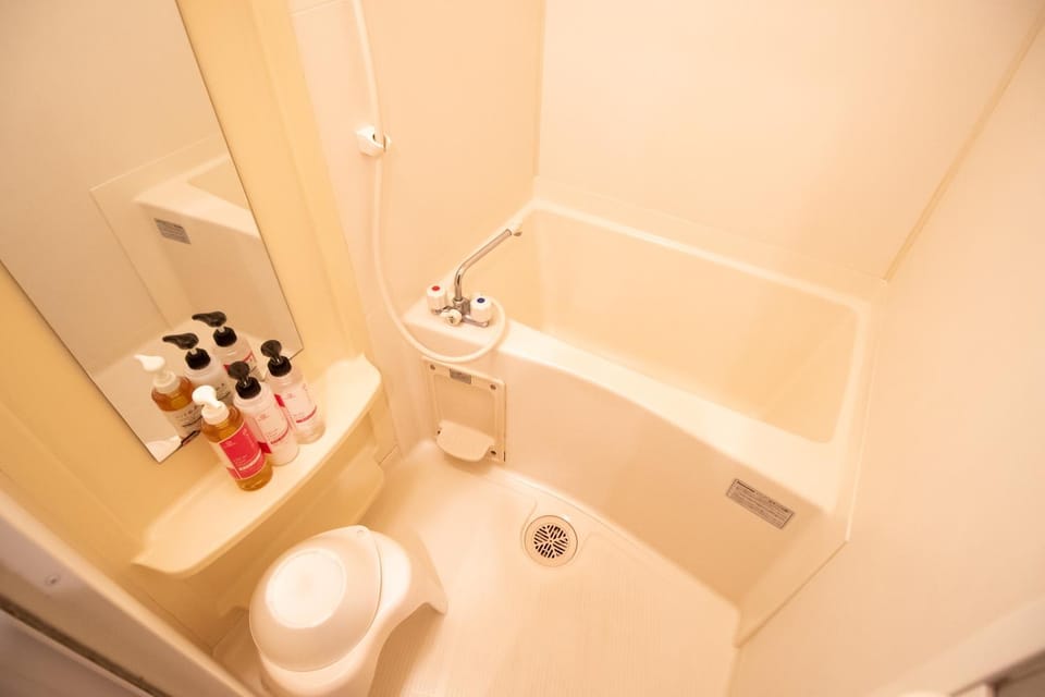 Bathroom, Bath