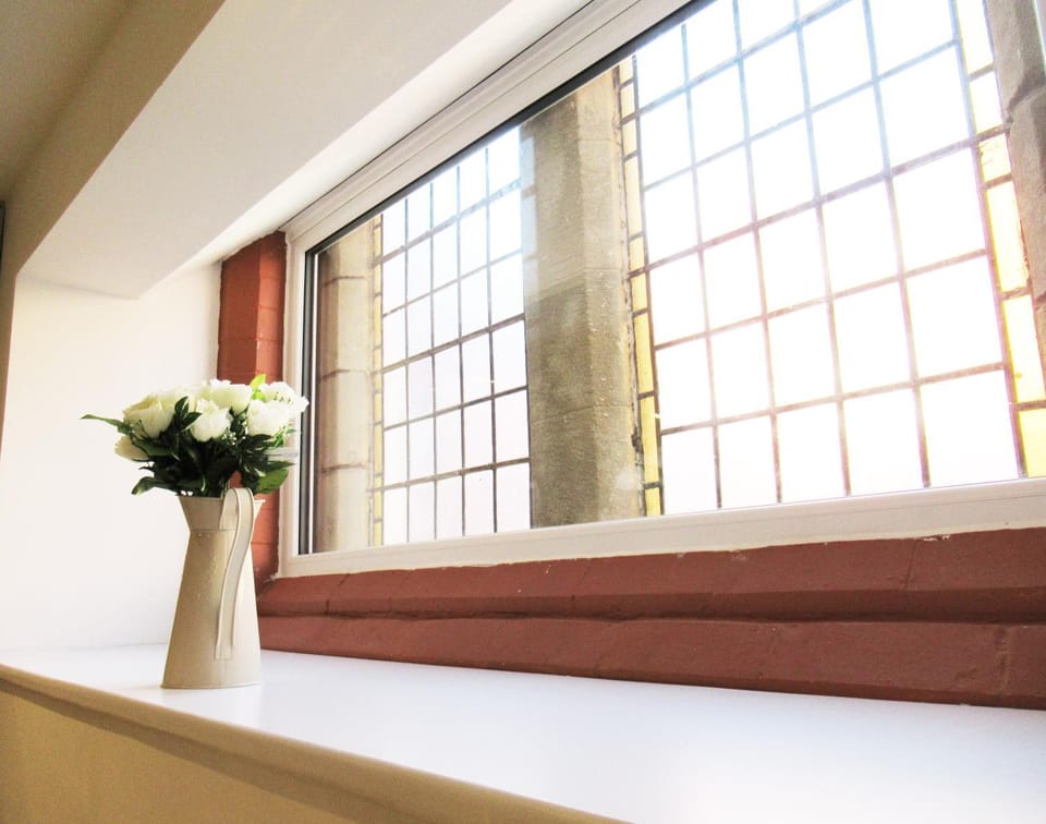 Emmanuel Church Apartments Apartment in Warrington