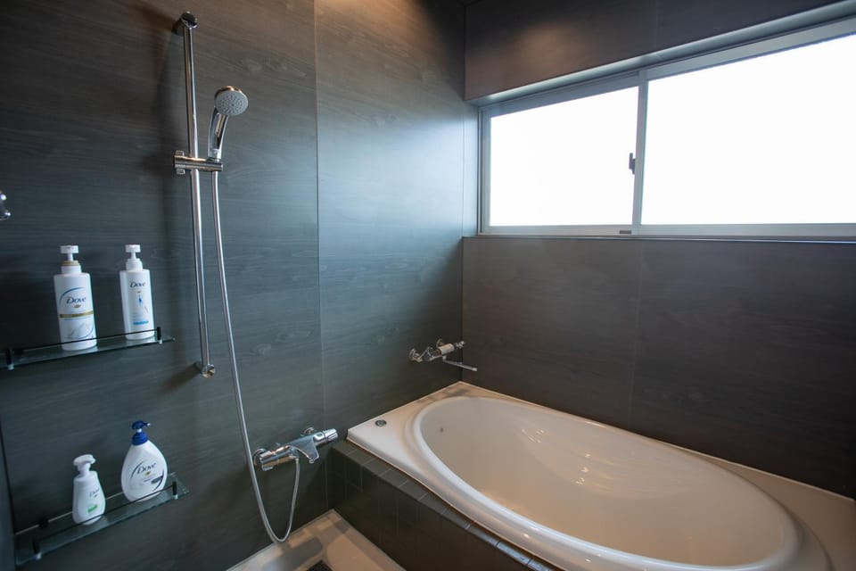 Bathroom, Bath