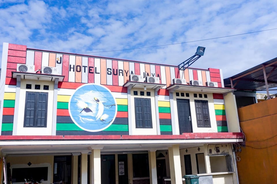 RedDoorz near Sentani Airport Jayapura Bed and Breakfast in Indonesia