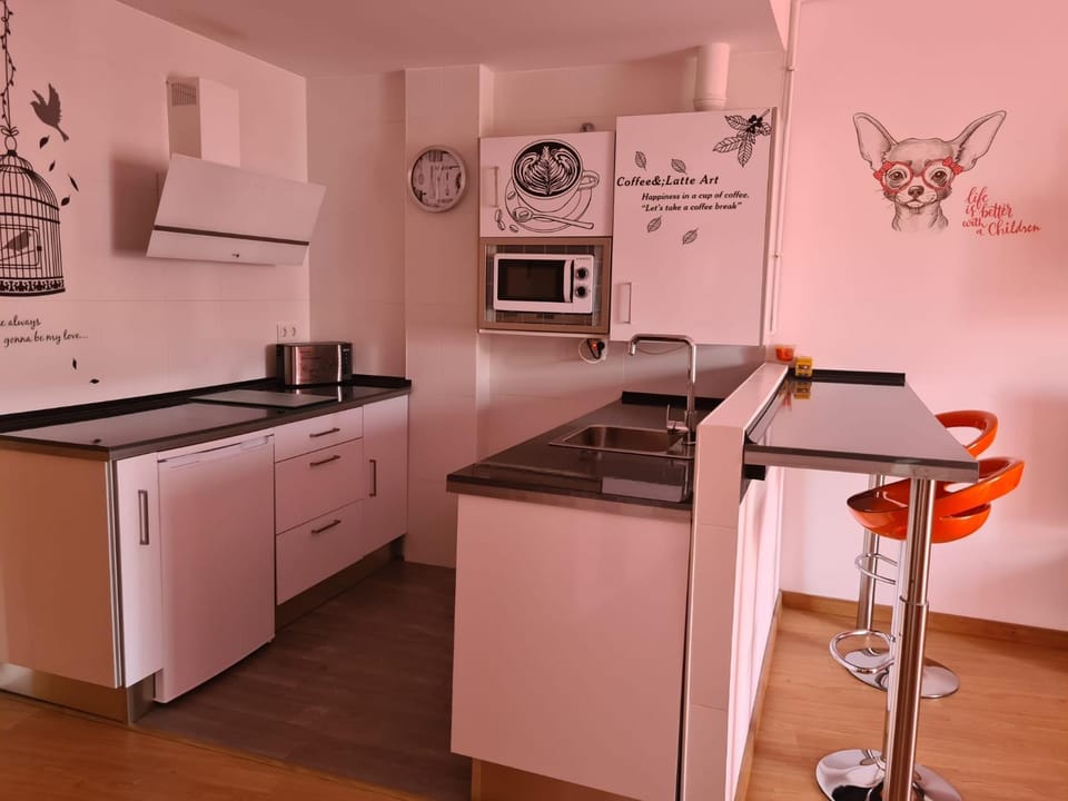 Kitchen or kitchenette