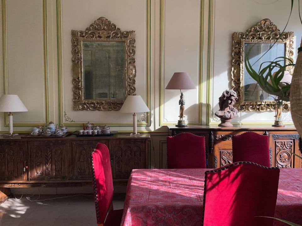 The Royal Suite, Villa Notre Dame Apartment in Saint-Raphael