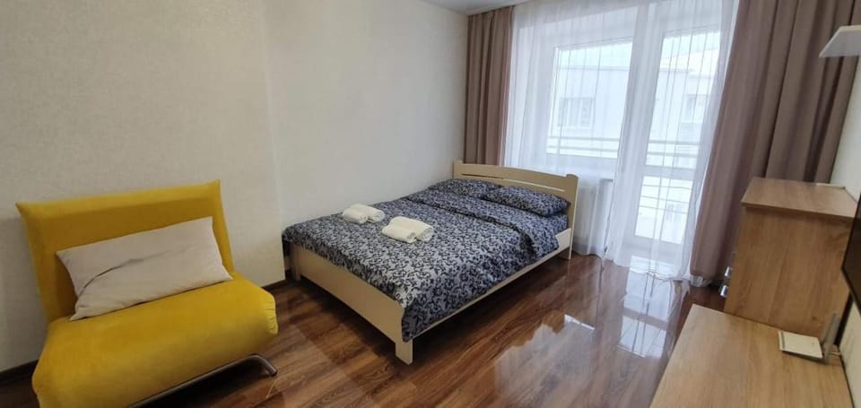 Затишна квартира біля парку Відродження Apartment in Ukraine