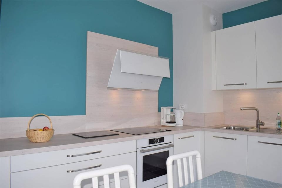 Bel appartement entièrement rénové 5 personnes au centre ville de PERROS-GUIREC - Ref 923 Apartment in Perros-Guirec