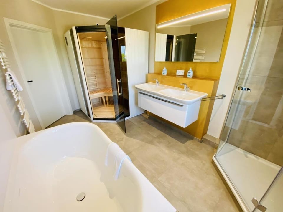 Haus Drei Schwestern, Ostseefeeling, am Strand Apartment in Mecklenburg-Vorpommern, Germany