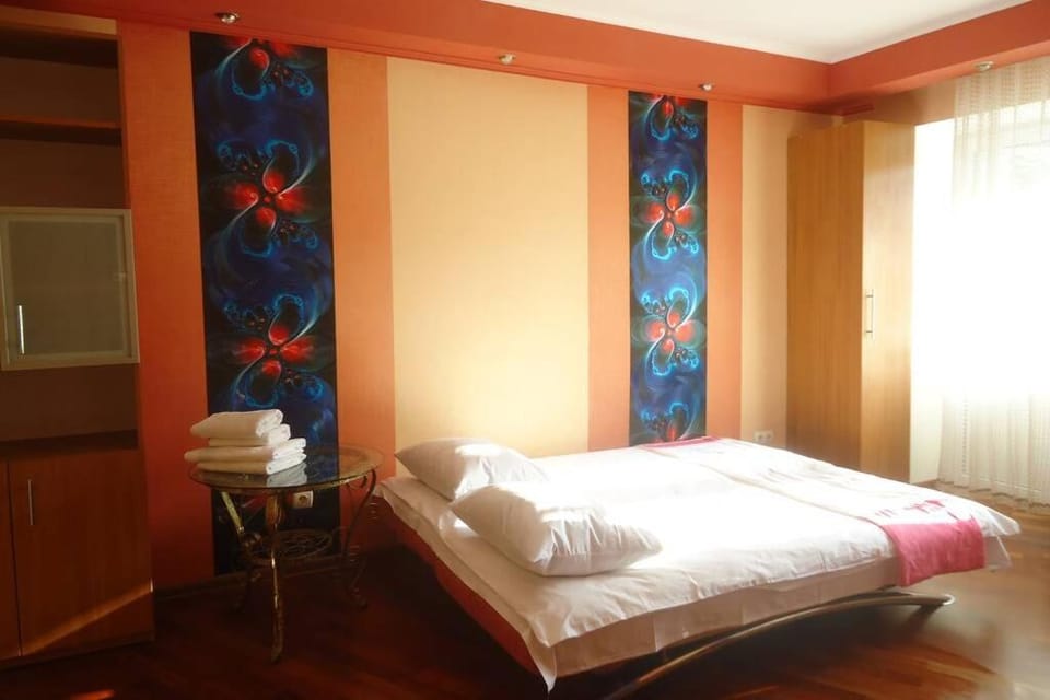 Квартира на КПИ Apartment in Kiev City - Kyiv