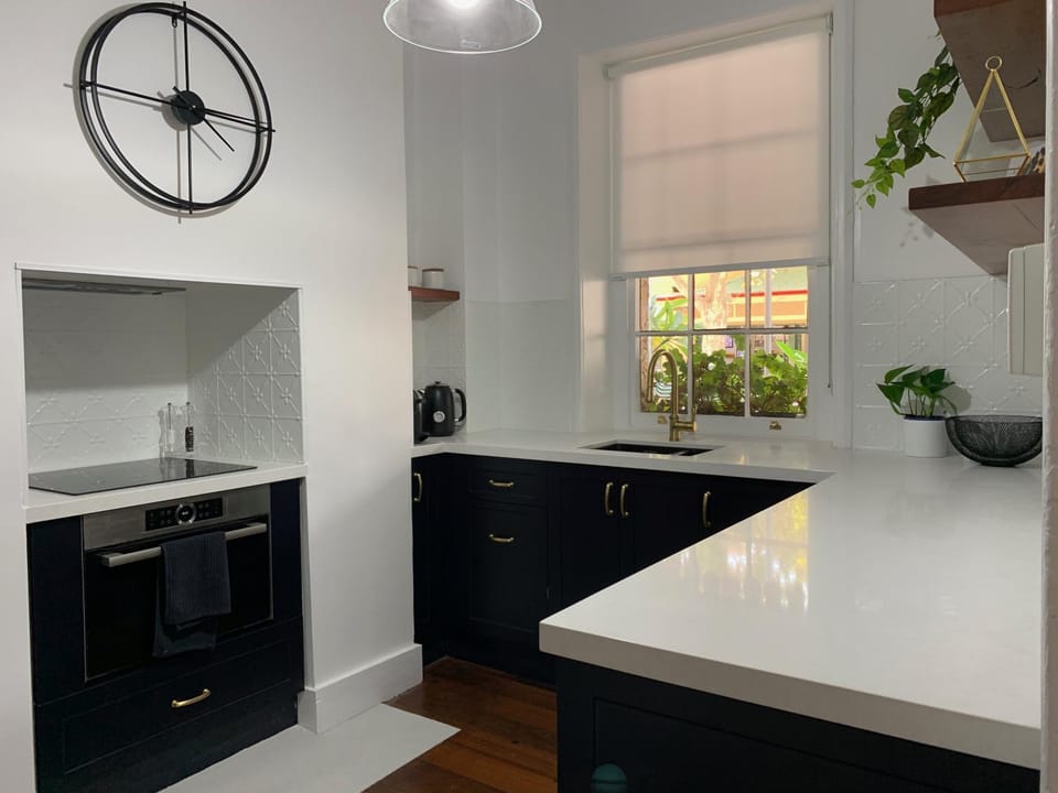Coffee/tea facilities, Kitchen or kitchenette, dishwasher, minibar