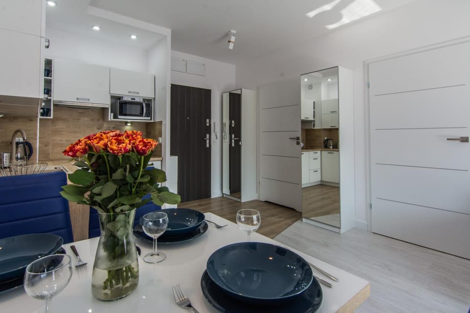 Coffee/tea facilities, Kitchen or kitchenette, Living room, Seating area, Dining area, minibar