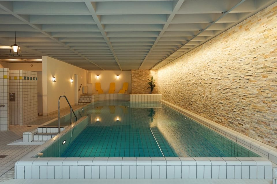 Spa and wellness centre/facilities, Swimming pool