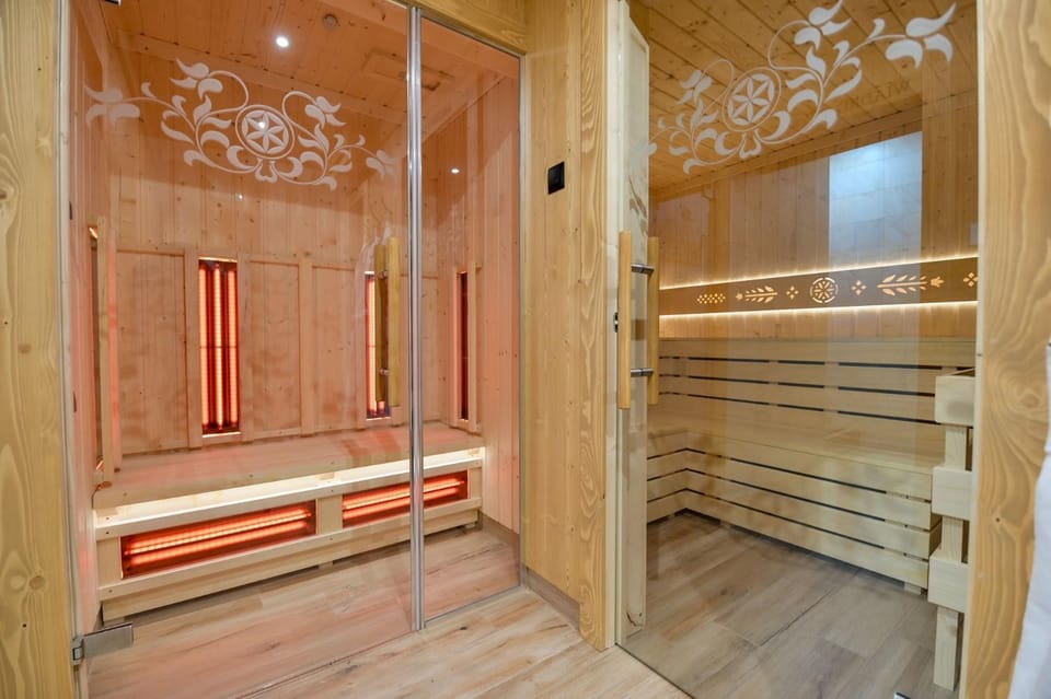 Shower, Sauna, Bathroom