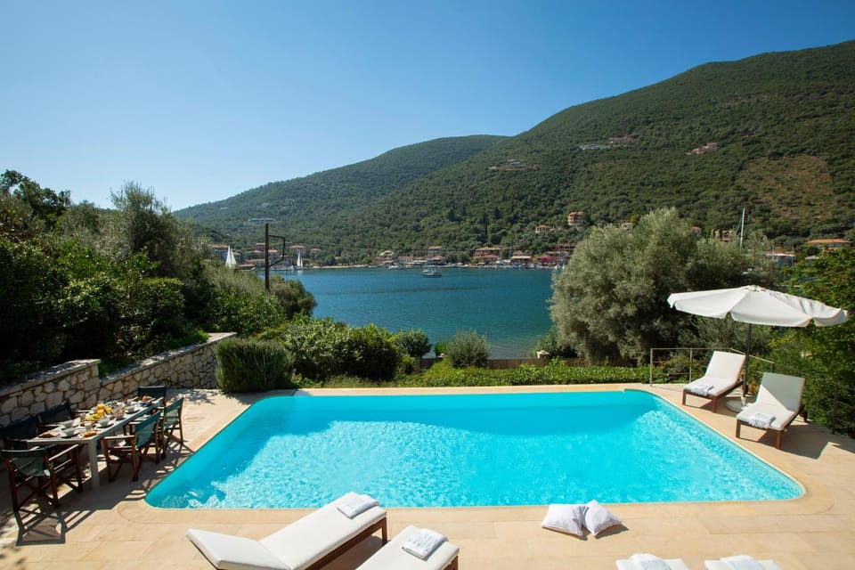 Balcony/Terrace, Pool view, Swimming pool