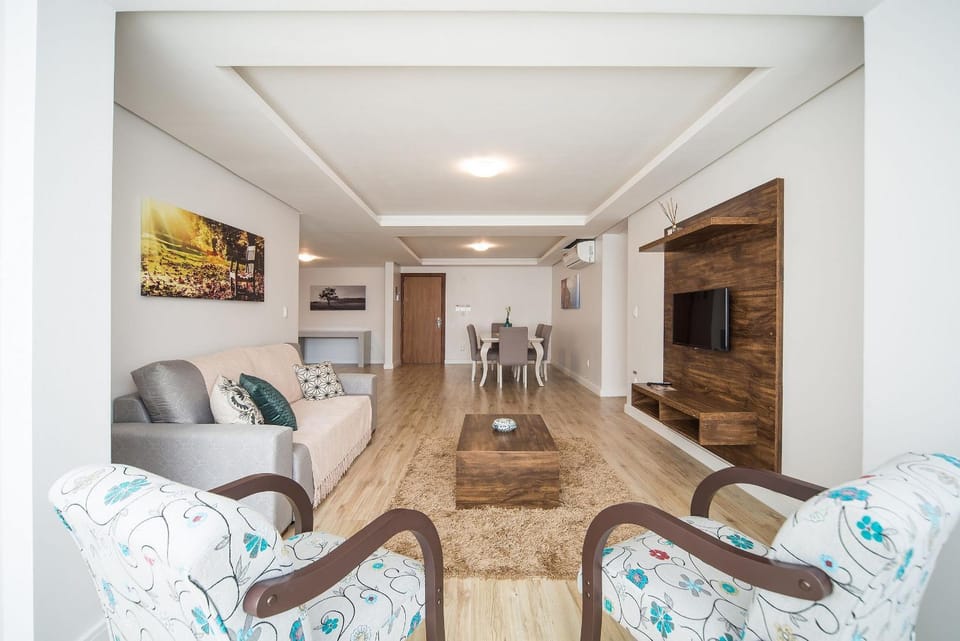 TV and multimedia, Living room, Dining area