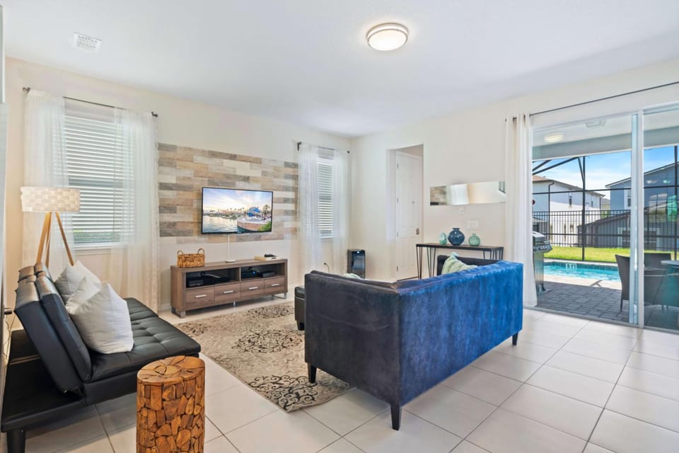 Pool Villa wFREE Resort Access Great Reviews House in Four Corners