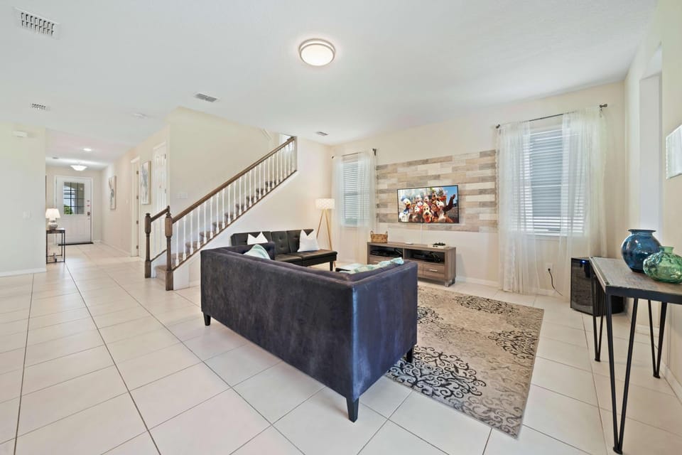 Pool Villa wFREE Resort Access Great Reviews House in Four Corners