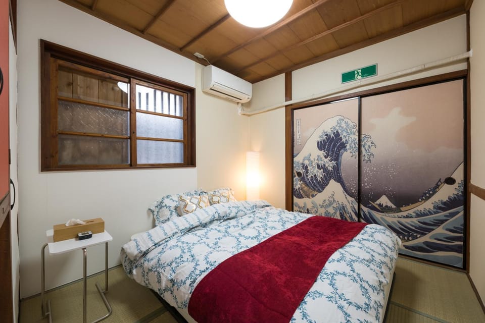 90平米1フロア貸切コンドミニアム最大定員9名様 前島ハウス House in Naha