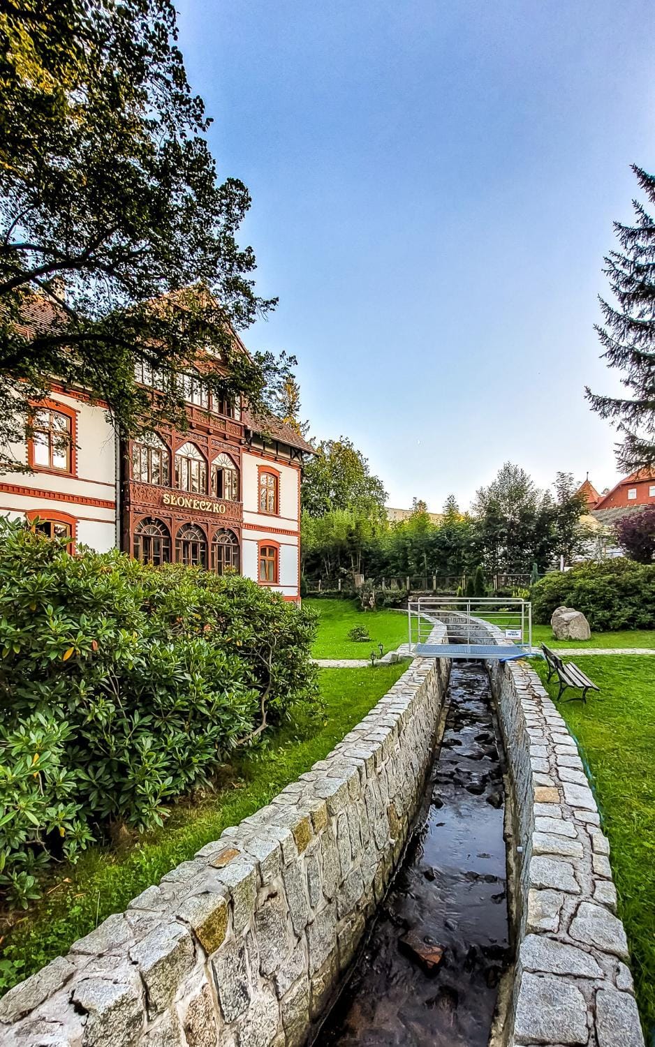 Property building, Garden