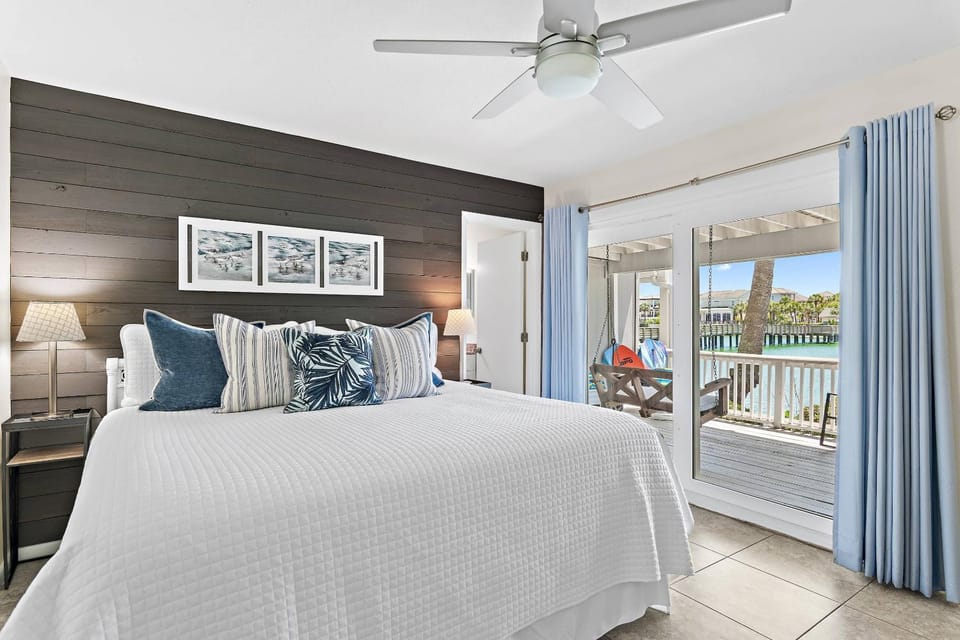 Southbay 50 House in Destin