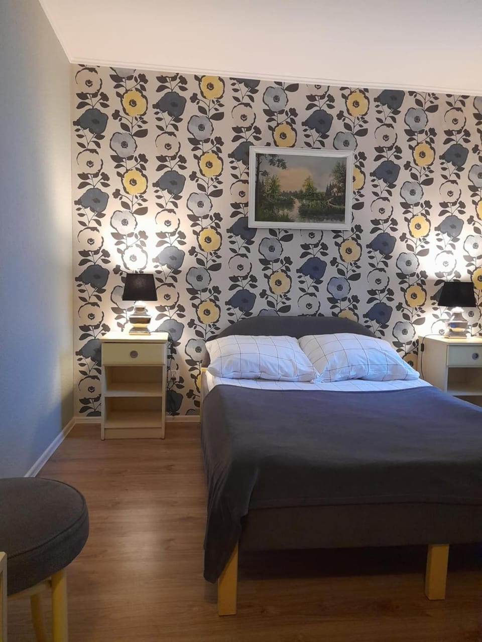 Bed, Photo of the whole room, Bedroom