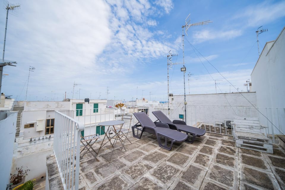 Patio, Day, View (from property/room), Balcony/Terrace, sunbed