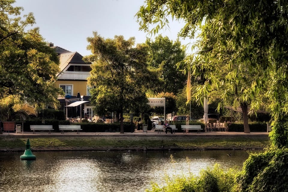 Natural landscape, Sea view, Area and facilities