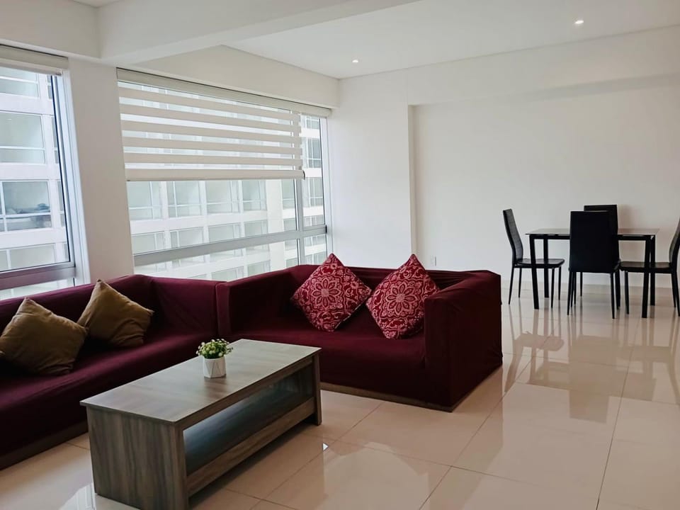 Romulo OFarril 2parking-3BR-2BA Apartment in Mexico City