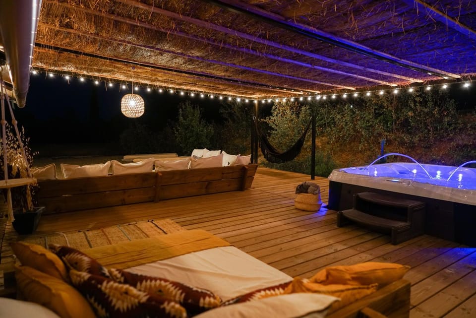 Night, Spa and wellness centre/facilities