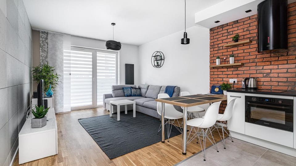 Kitchen or kitchenette, Living room, Seating area, Dining area
