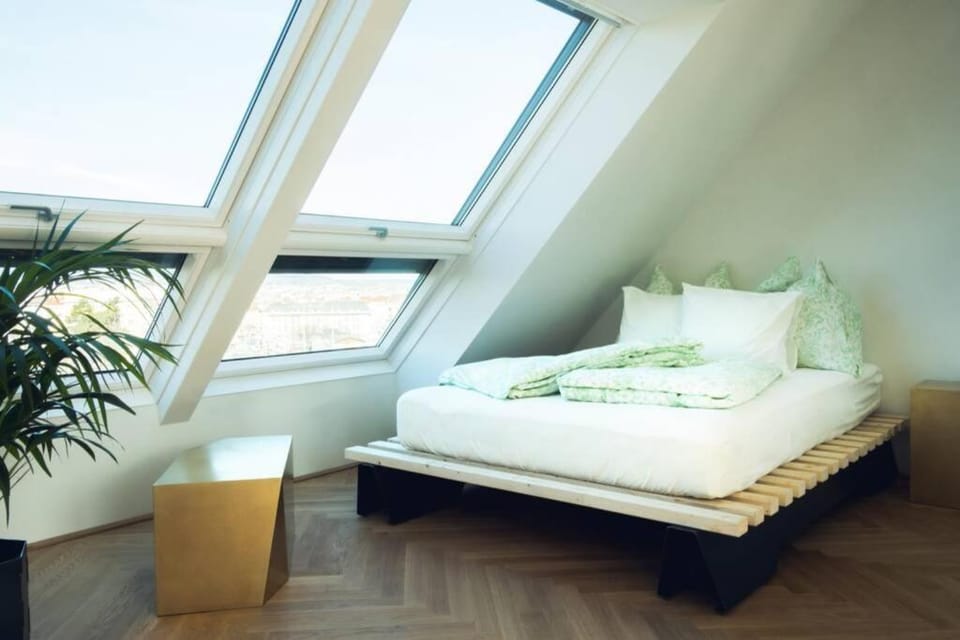 Bed, View (from property/room), Photo of the whole room, Bedroom