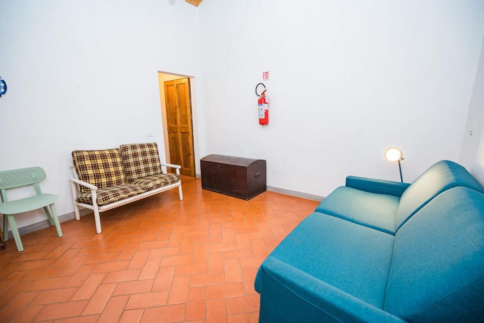 Roomy and elegant apartment by Piazza Pitti Apartment in Florence