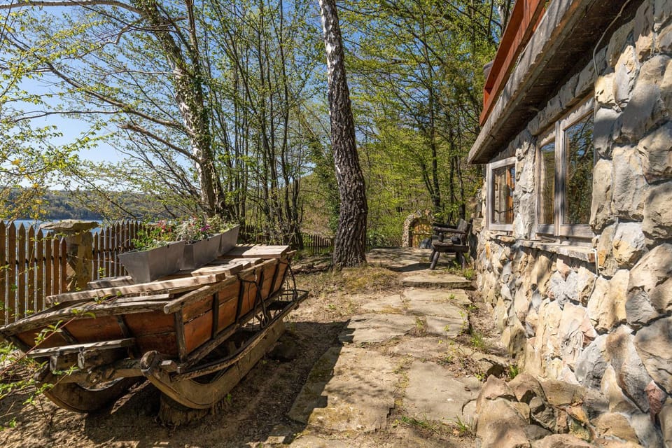 Facade/entrance, Natural landscape