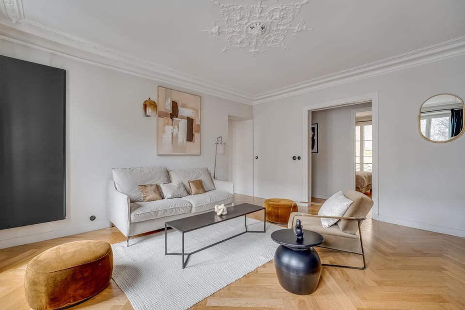 Magnificent apartment - 3BR- 8P - Batignolles Apartment in Paris