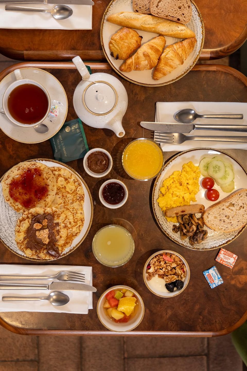 Breakfast, Breakfast, Continental breakfast, Continental breakfast, Buffet breakfast, Buffet breakfast