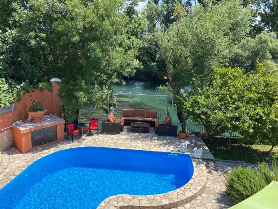 River view, Swimming pool