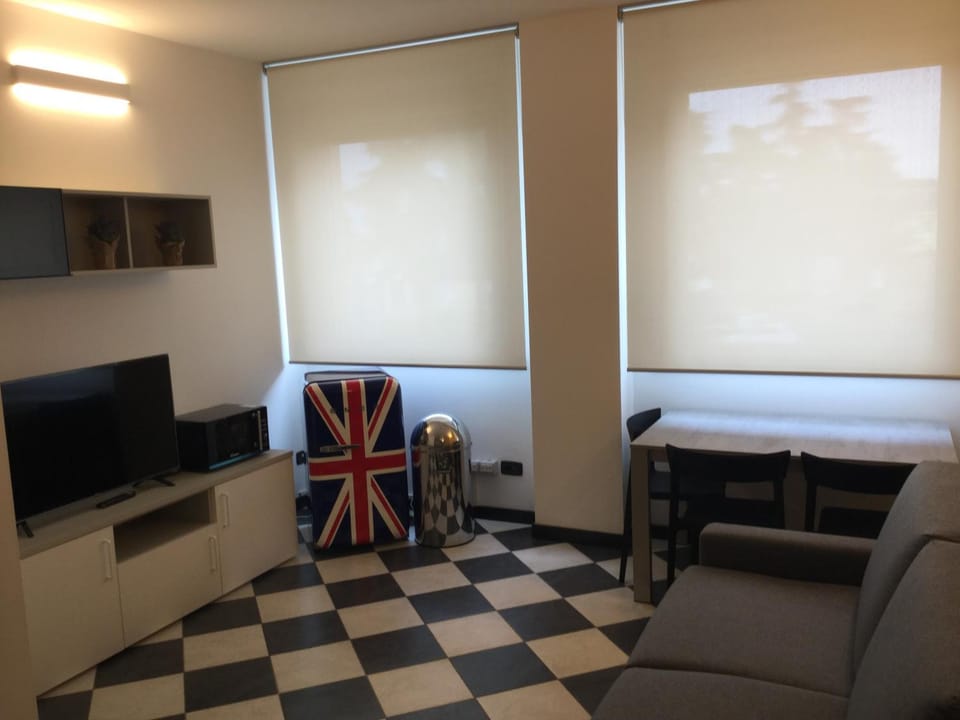 Living room, Seating area, washing machine