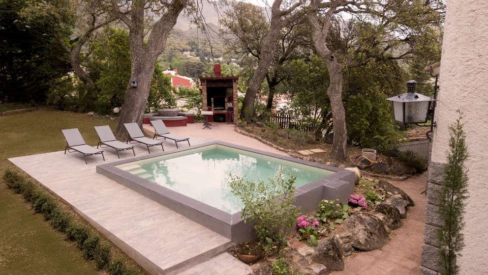 BBQ facilities, Garden, Swimming pool
