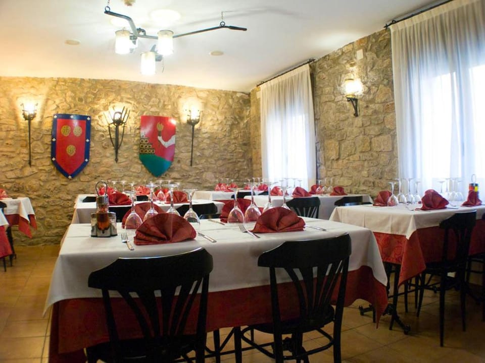 Restaurant/places to eat, Day