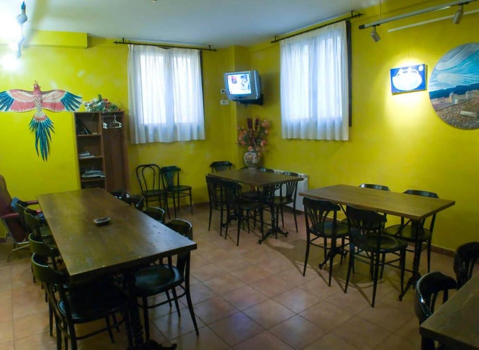 Restaurant/places to eat, Day