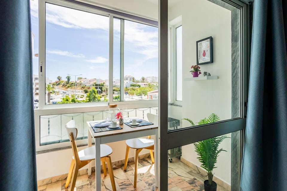 View (from property/room), Balcony/Terrace