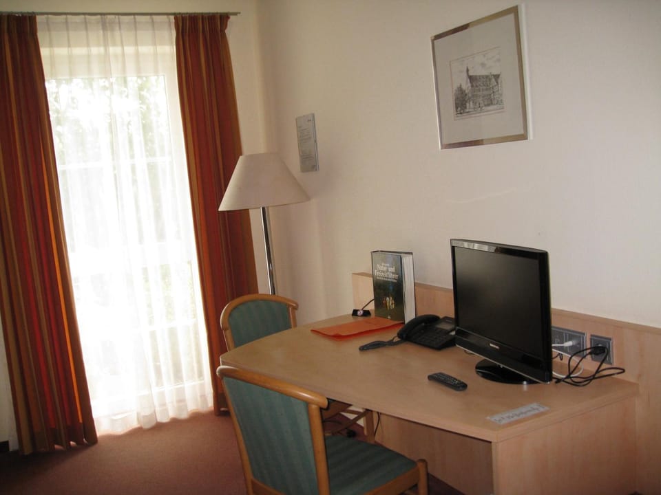 TV and multimedia, Photo of the whole room