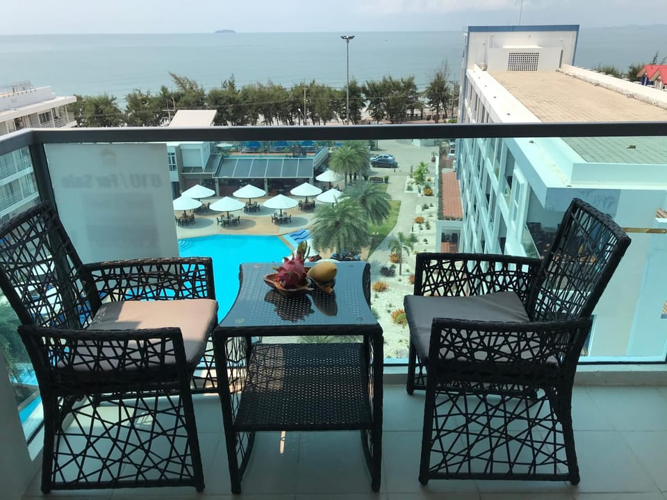 View (from property/room), Balcony/Terrace, Pool view, Swimming pool
