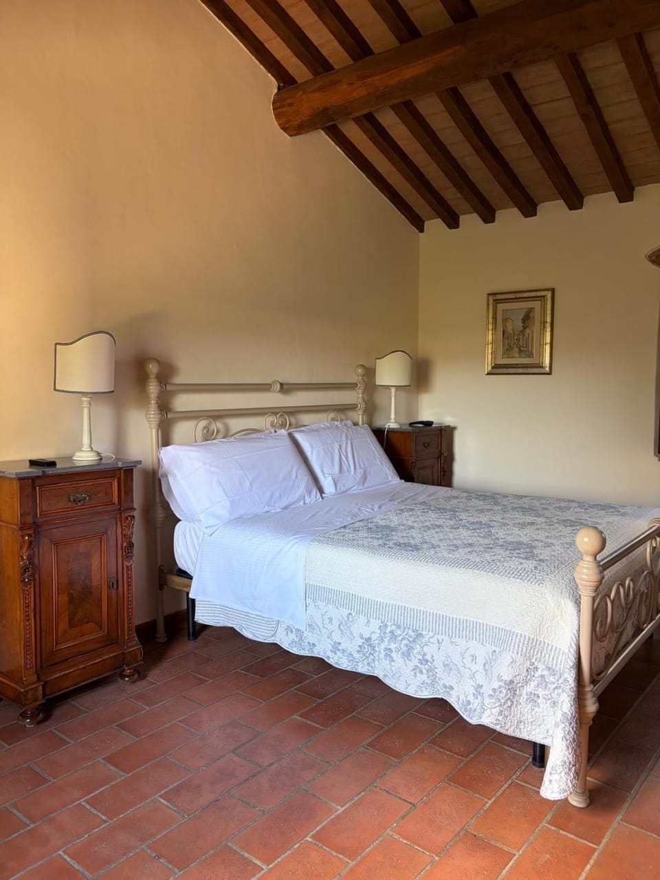 Podere i Melograni Country House in Tuscany