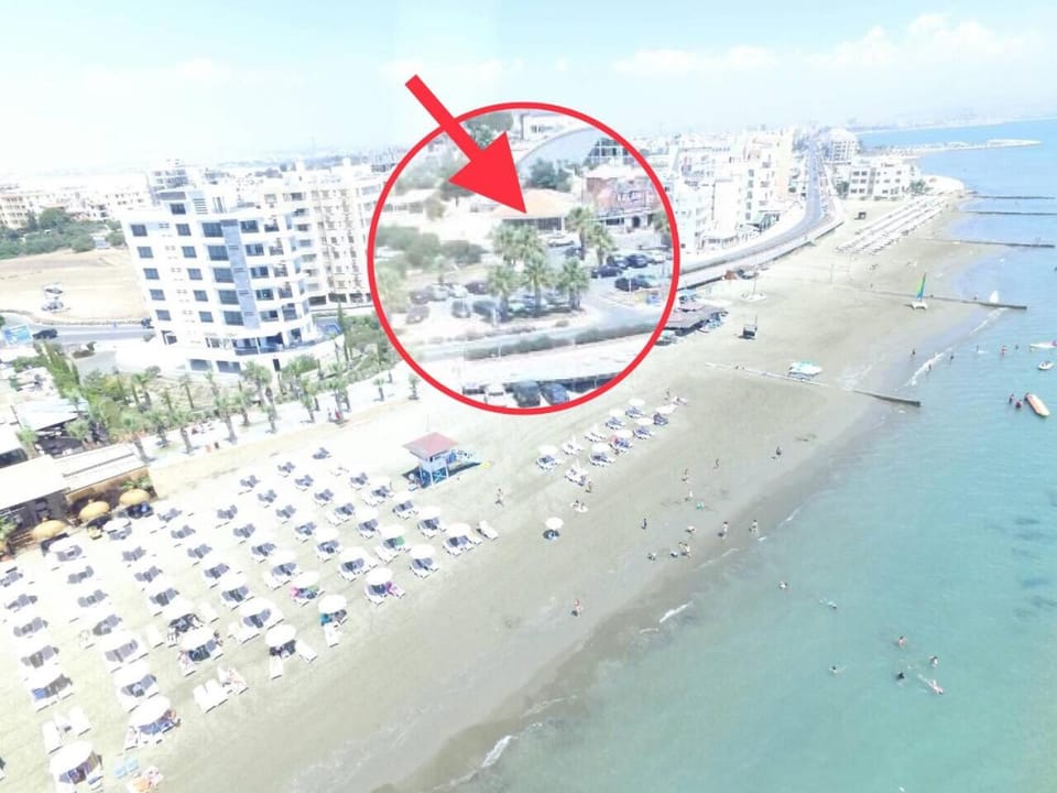 ZORBAS Sea View No 5 Apartment in Larnaca