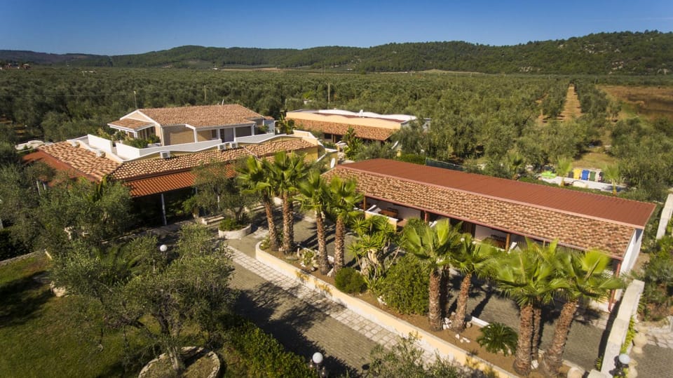 Villa Terra Nostra Bed and Breakfast in Province of Foggia