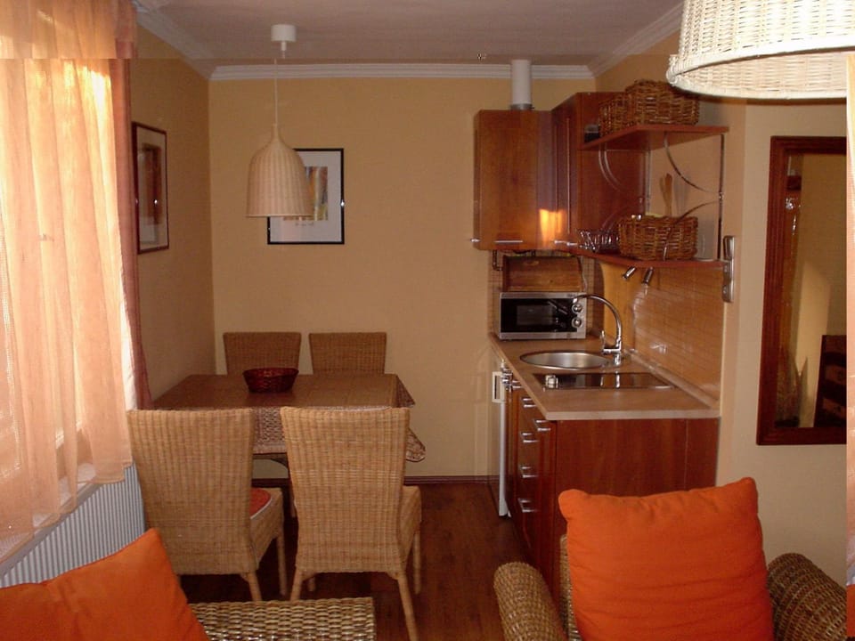 Örökzöld Apartmanok Balatonfenyves Apartment in Hungary