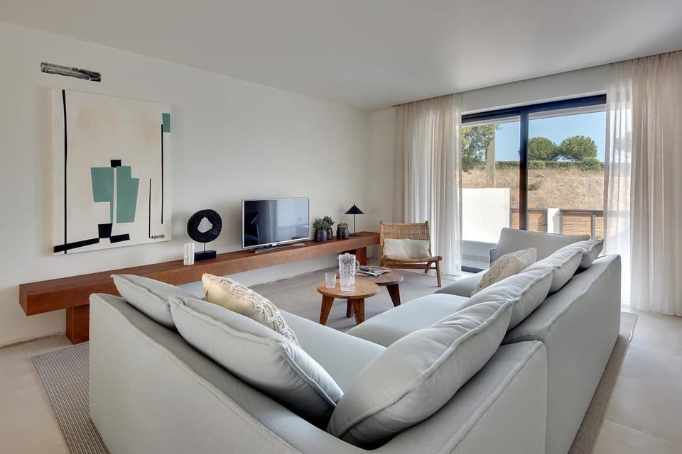 Day, Fishing, TV and multimedia, Living room, Windsurfing, Diving, City view, Sea view, Street view, air conditioner
