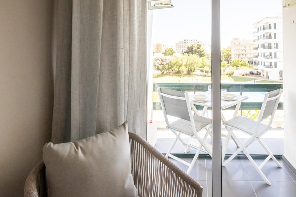 View (from property/room), View (from property/room), Balcony/Terrace, Balcony/Terrace, City view, City view, Garden view, Garden view
