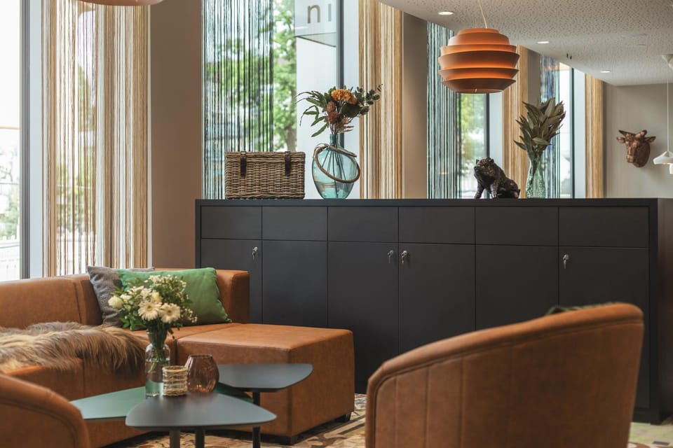 Lobby or reception, Seating area