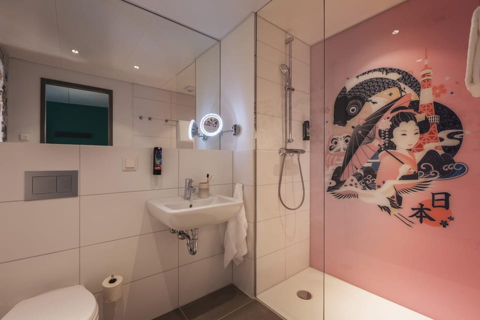 Toilet, Bathroom
