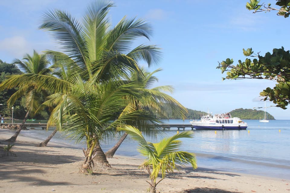 Nearby landmark, Activities, Beach, shuttle